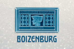 Boizenburg: A Retro Display Font for Editorial Design